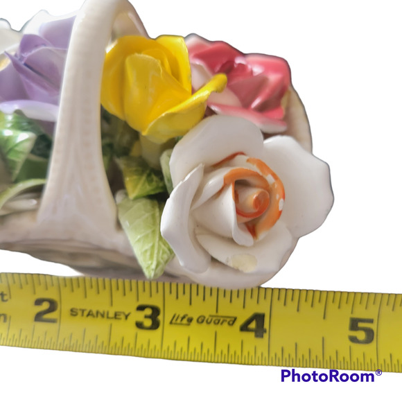 Ceramic Flower Basket Signed Japan Wicker looking Basket Excellent condition - Picture 7 of 8